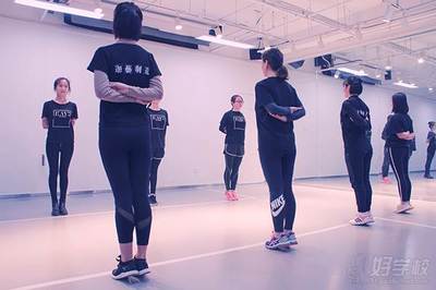 西安表演暑假集训班课程培训