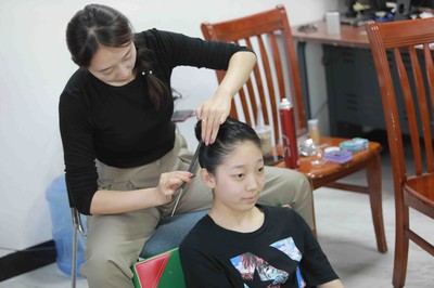 河北保定舞蹈艺考培训班费用一般需要多少钱 保定地区舞蹈艺考培训学校该怎么选 授之以渔!