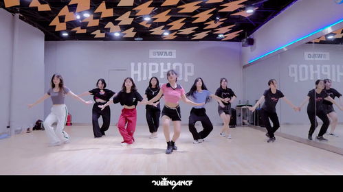 课堂实拍,郑州舞蹈培训暑假班,成人爵士舞周末班,皇后舞蹈